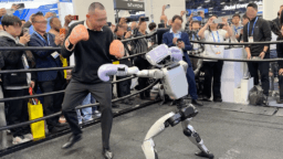 熱狂するロボット、その先に「使える未来」はあるのか　ーCES2026レポート３