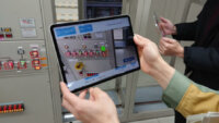 プレミアムアーツ・PTC・中部電力、ARを活用して電力設備の操作支援に関する検証を実施