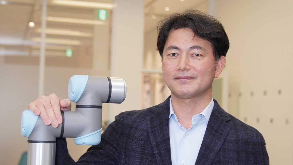 ユニバーサルロボット山根氏