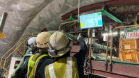 奥村組と北陸鋼産、山岳トンネルでの覆工コンクリート自動打設システムを開発