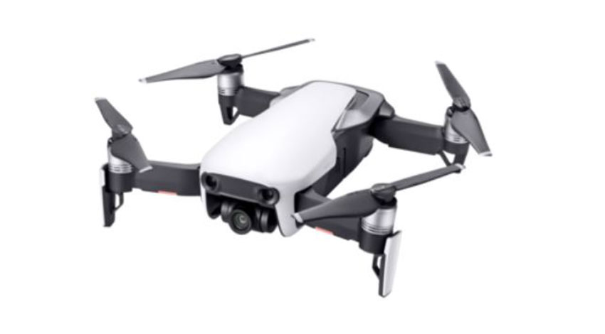 DJI、おりたためる新型ドローン「MAVIC AIR」を発表