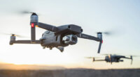 DJI、新型ドローン「MAVIC 2 PRO」と「MAVIC 2 ZOOM」を発表