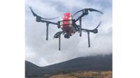 KDDI、富士登山の遭難者救助ドローンシステムの実証実験