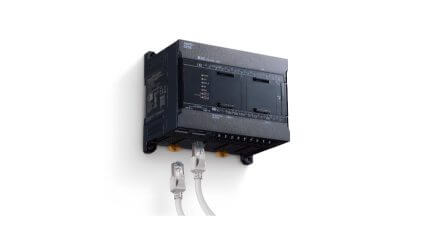オムロン、小規模装置のIoT化を実現するオールインワンコントローラー「CP2Eシリーズ」を発売