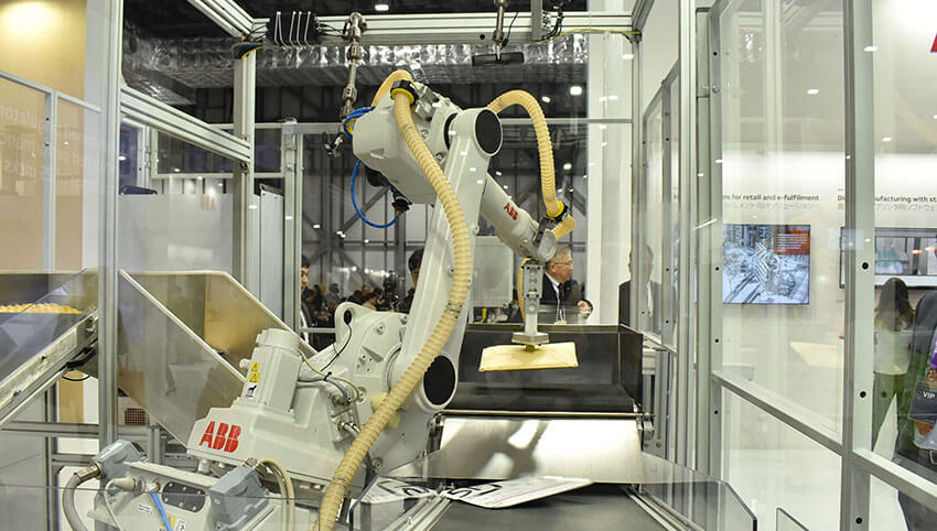 ABBが描く、デジタルツイン技術を使った「未来の工場」 ―2019国際ロボット展レポート4