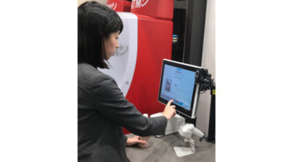NEC、顔認証決済や商品案内用サイネージの視聴時間測定の実証をセブン-イレブンの実験店舗で開始
