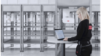 ABB、RobotStudioにスカラロボットをPCから制御できるようにする機能拡張を実施
