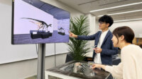DNPと福井県立大学、学術的視点に基づく教育コンテンツとして「VR恐竜展システム」を開発
