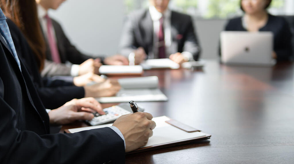 商談メモの放置はもったいない！生成AIで価値に変えるためのメモの書き方とシステムの構築ステップを解説