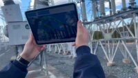 プレミアムアーツ・マーターポート・PTC、変電所屋外設備の保守の一部にARを活用する検証を実施