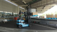 大和ハウス工業・花王など、AI搭載の自動運転フォークリフトを活用したトラックの積卸し自動化に関する共同実証事業を開始