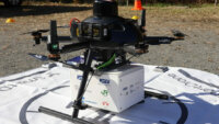 ACSL・KDDI・JALなど、第一種型式認証取得の国産ドローン「PF2-CAT3」でレベル4飛行によるドローン配送に成功