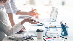 「CV増が売上に繋がらない」を解消！n8nでリードスコアリングと戦略立案を自動化する方法を解説