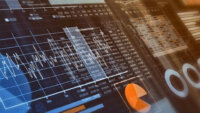 DTSとベル・データ、AI搭載のBIソリューションを提供