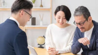 RevComm、店舗や窓口の対面会話をAIが記録・解析する「MiiTel for Retail」を発表