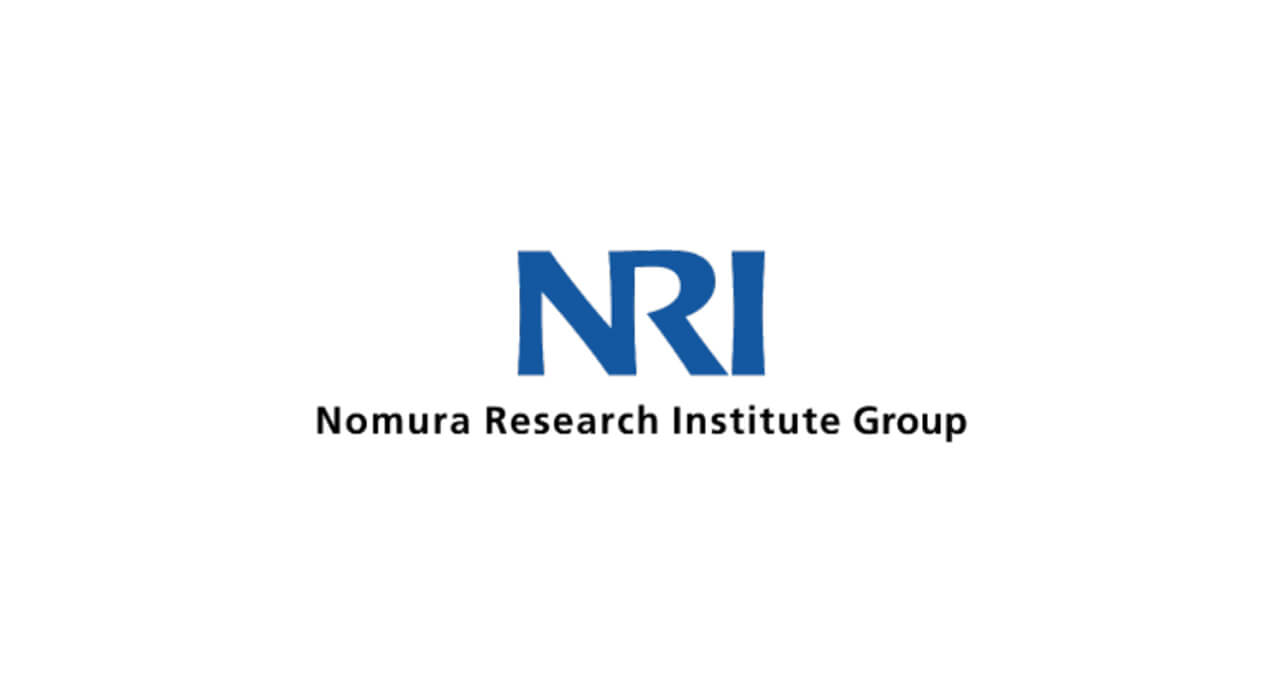 NRI、金融実務で商用LLMを上回る「業界・タスク特化型LLM」構築手法を開発