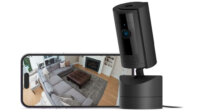 Amazon、屋内用セキュリティカメラ「Ring 首振り機能付きインドアカム」を日本で発売