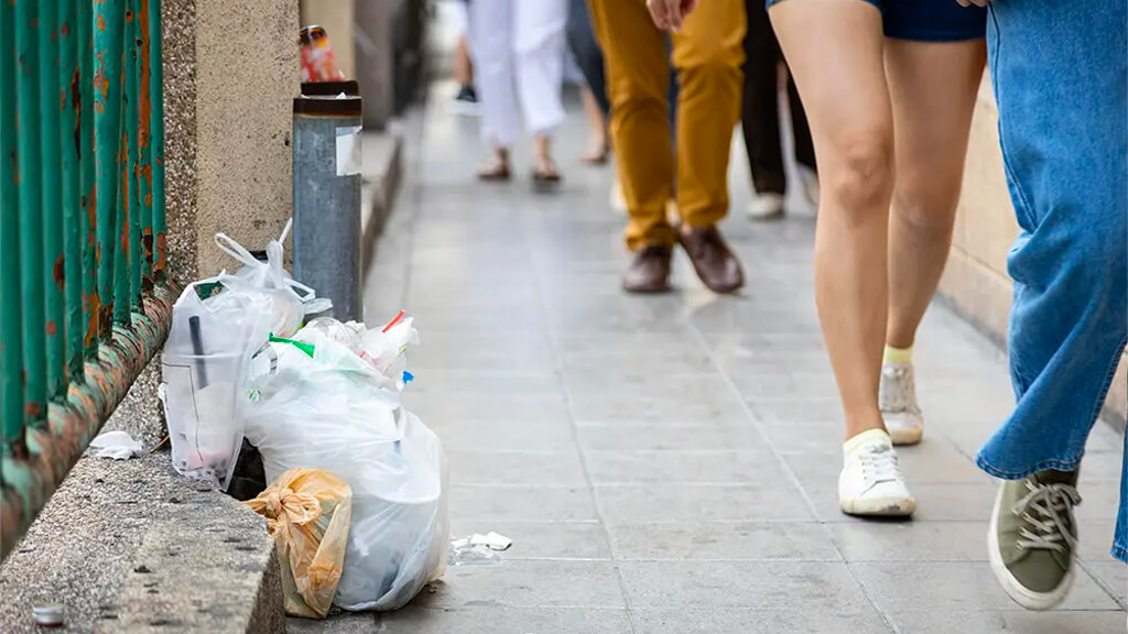 SCC、観光地のポイ捨て対策サービス「TrashMap」の実証実験を実施