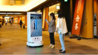 スマートロボティクス・ステラリンク・マクニカ、デジタルサイネージロボット市場に参入
