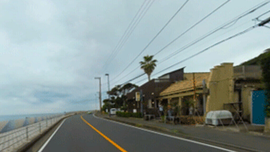 移動体からの景色や周辺情報に基づく雑談を行う対話AIを