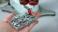 Thinker、近接覚センサーにより「ばら積みピッキング」するロボットハンドの開発に着手