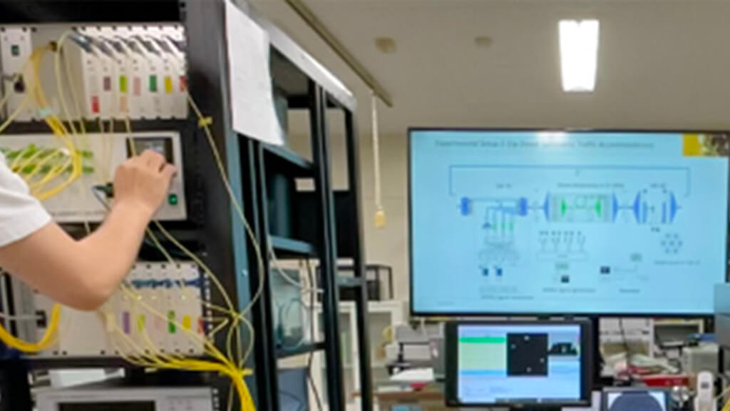 NEC・古河電気工業他、非対称データ通信を効率的に収容可能な空間分割多重光ネットワーク技術の実証に成功