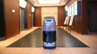 KEENON、シェラトン・グランデ・トーキョーベイ・ホテルにホテルロボット「BUTLERBOT W3」を導入